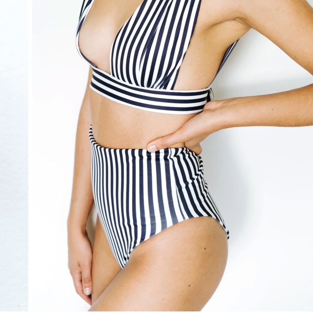 Londre High Waisted Bottom